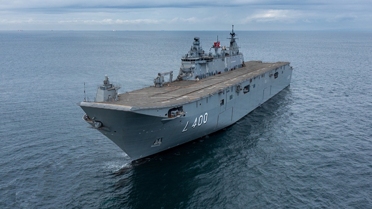 Trkiye'nin en byk askeri gemisi TCG Anadolu bir ilki gerekletirecek