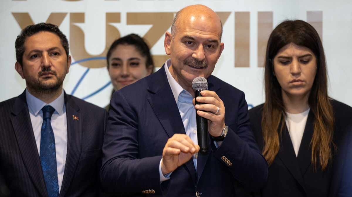 Bakan Soylu: Bu kadar kendi devletine iftira atmay seven baka bir grup grmedim