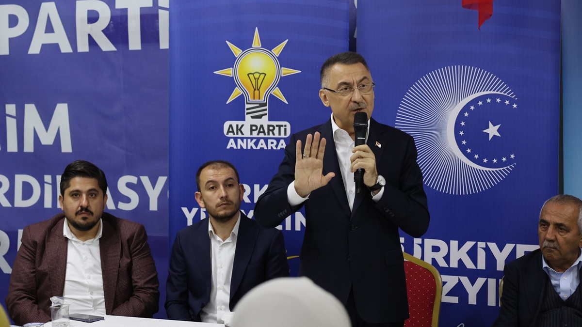Cumhurbaşkanı Yardımcısı Oktay'dan muhalefete: Onlar hırslarında birleşerek ufak rüzgarda paramparça oldular