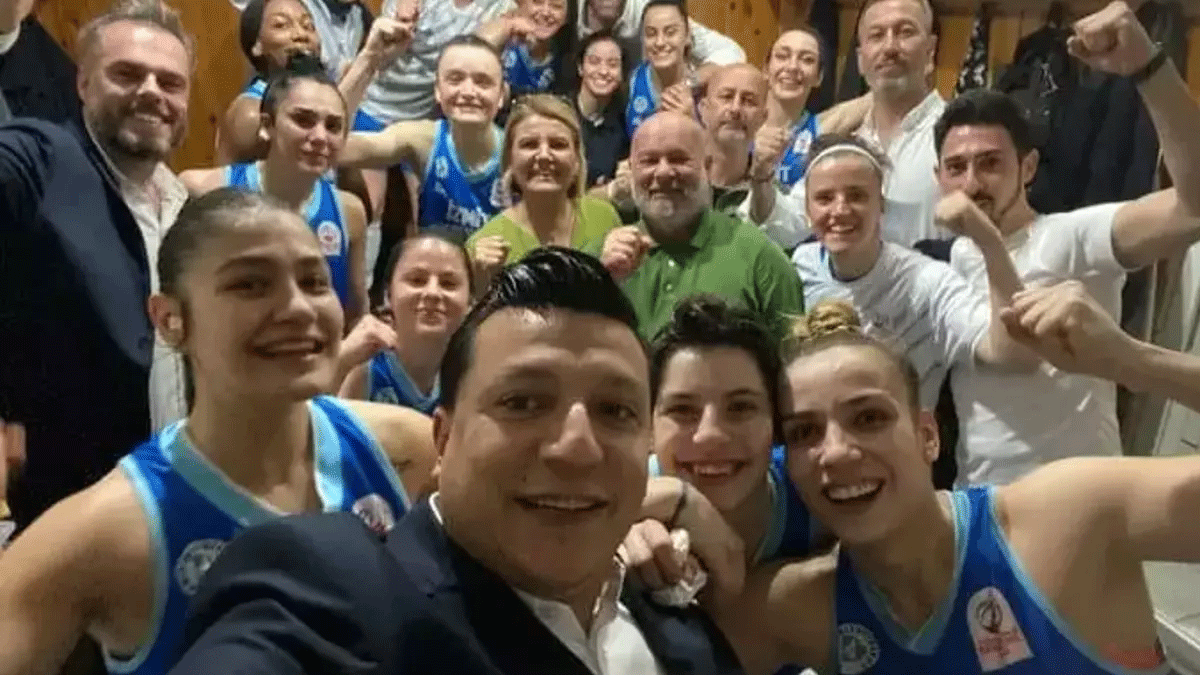 zmit Belediyespor, ampiyon oldu!