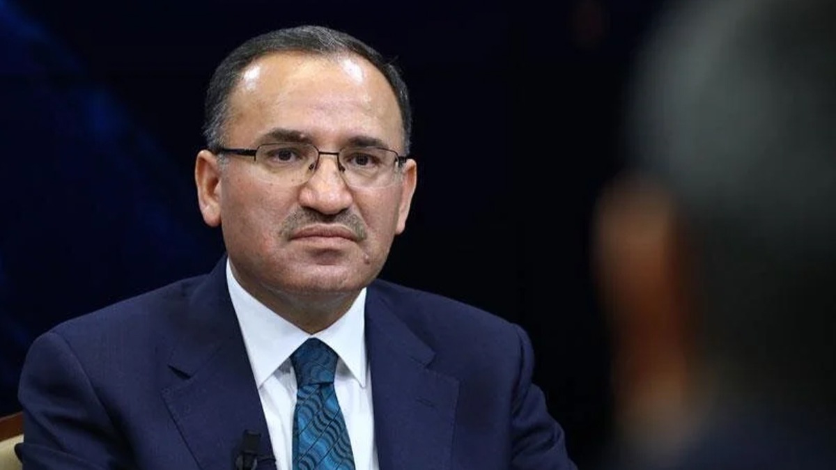 Bakan Bozda: Sinan Oan'a yaplan linleri lanetliyorum