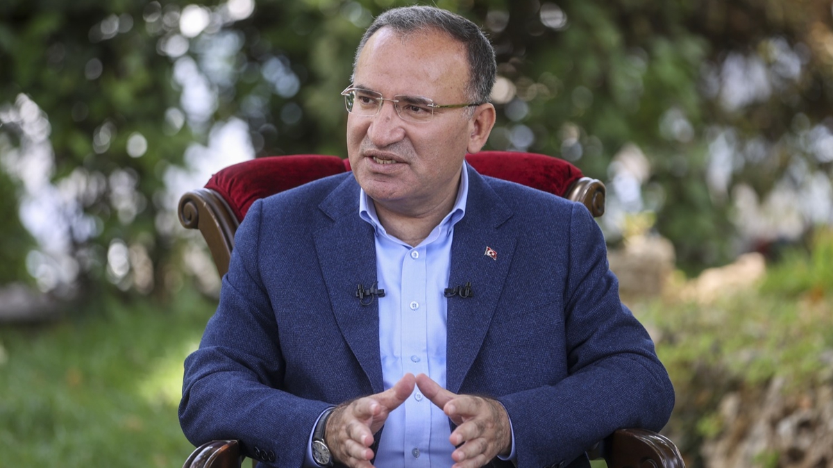 Bakan Bozda: Nice insann ekmeini elinden aldlar