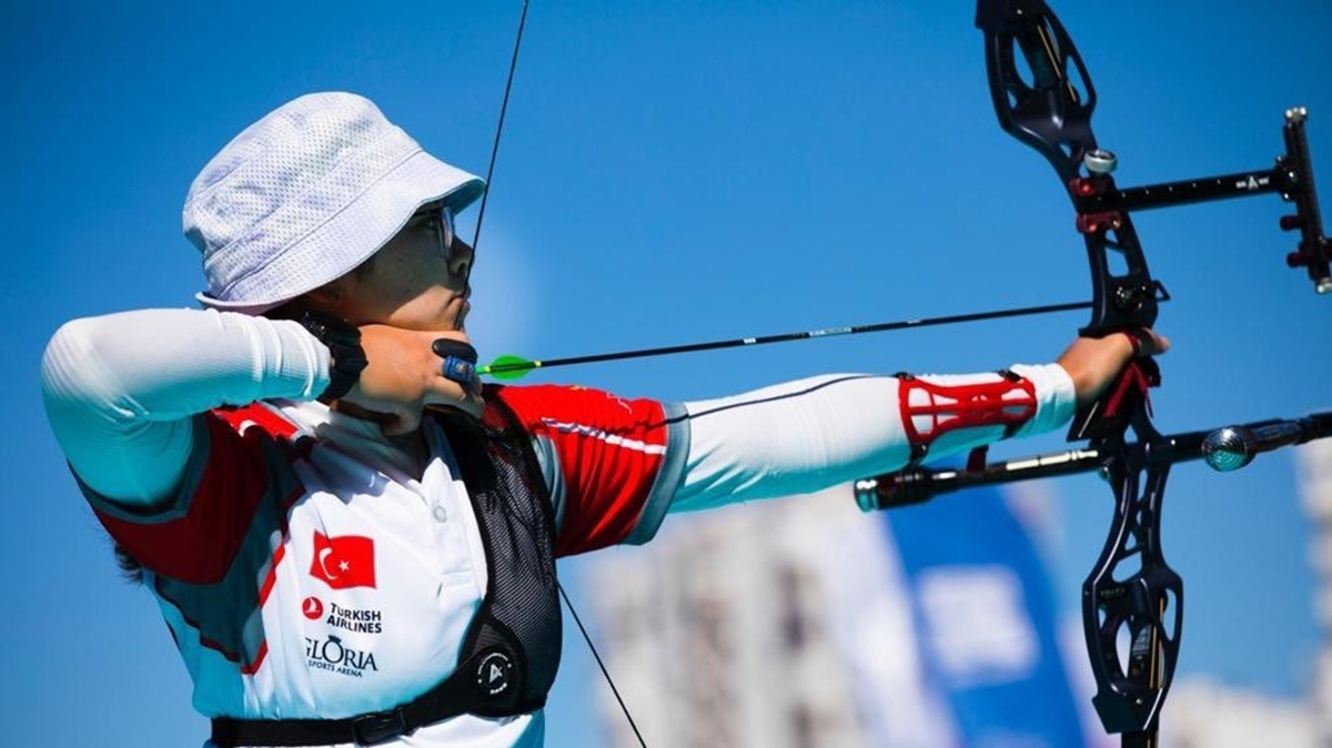 11'inci Uluslararas Fetih Kupas Okuluk Yarmas'nda Fatma Maral finale ykseldi