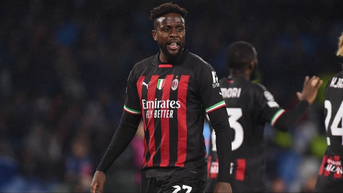 Eenner Valencia gidiyor, Divock Origi geliyor 