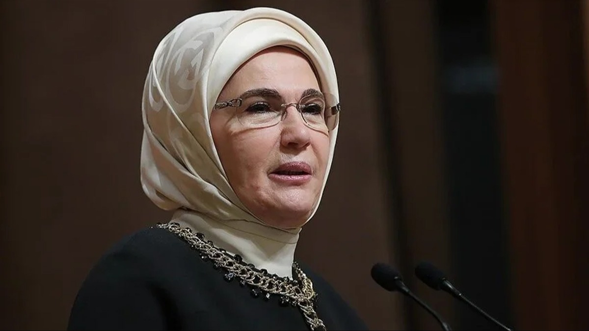 Emine Erdoan'dan ''Kadnlarn Trkiye'si stanbul Bulumas'' paylam