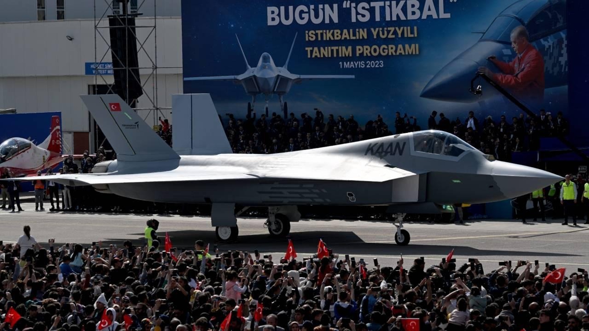 Gneydou Asya'ya Trkiye damgas: KAAN' ortak retebiliriz