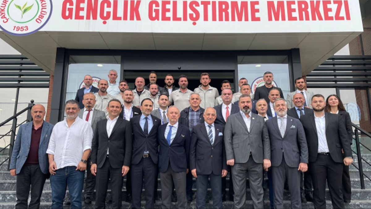 Mehmet Bykeki, ampiyon aykur Rizespor'u ziyaret etti