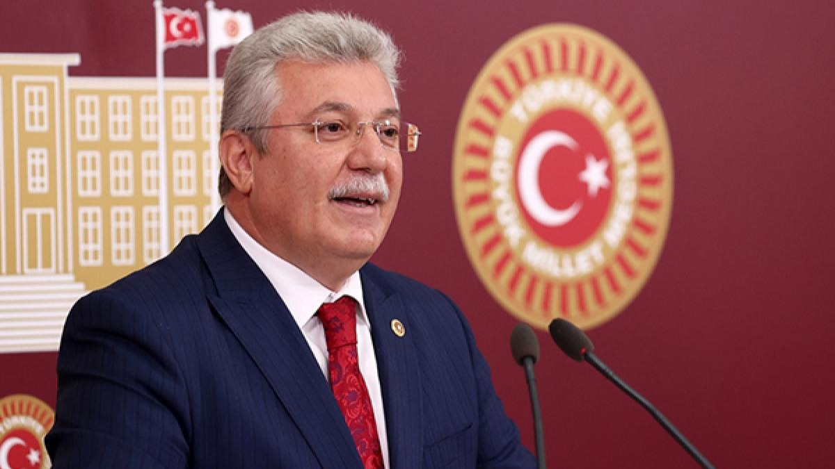 AK Parti Grup Bakanvekili Akbaolu: Bu zafer saduyunun zaferidir