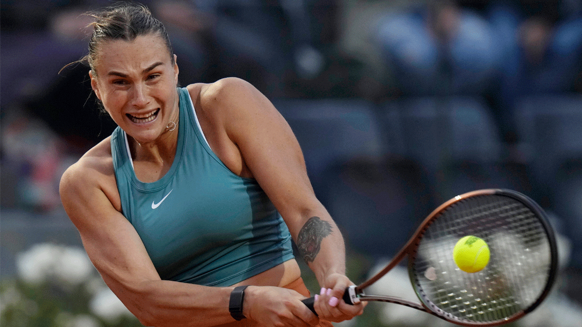 Fransa Ak Tenis Turnuvas'nda Stefanos Tsitsipas ve Aryna Sabalenka tur atlad 