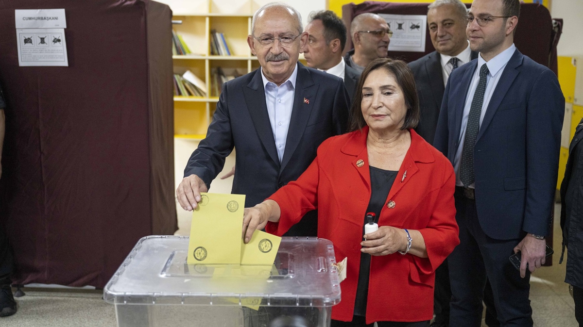 Kldarolu bildiiniz gibi! Girdii on ikinci seimi de kaybetti