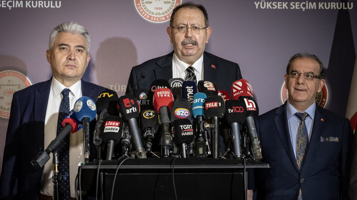 YSK Bakan Ahmet Yener: Veri aknda hibir sorun yoktur