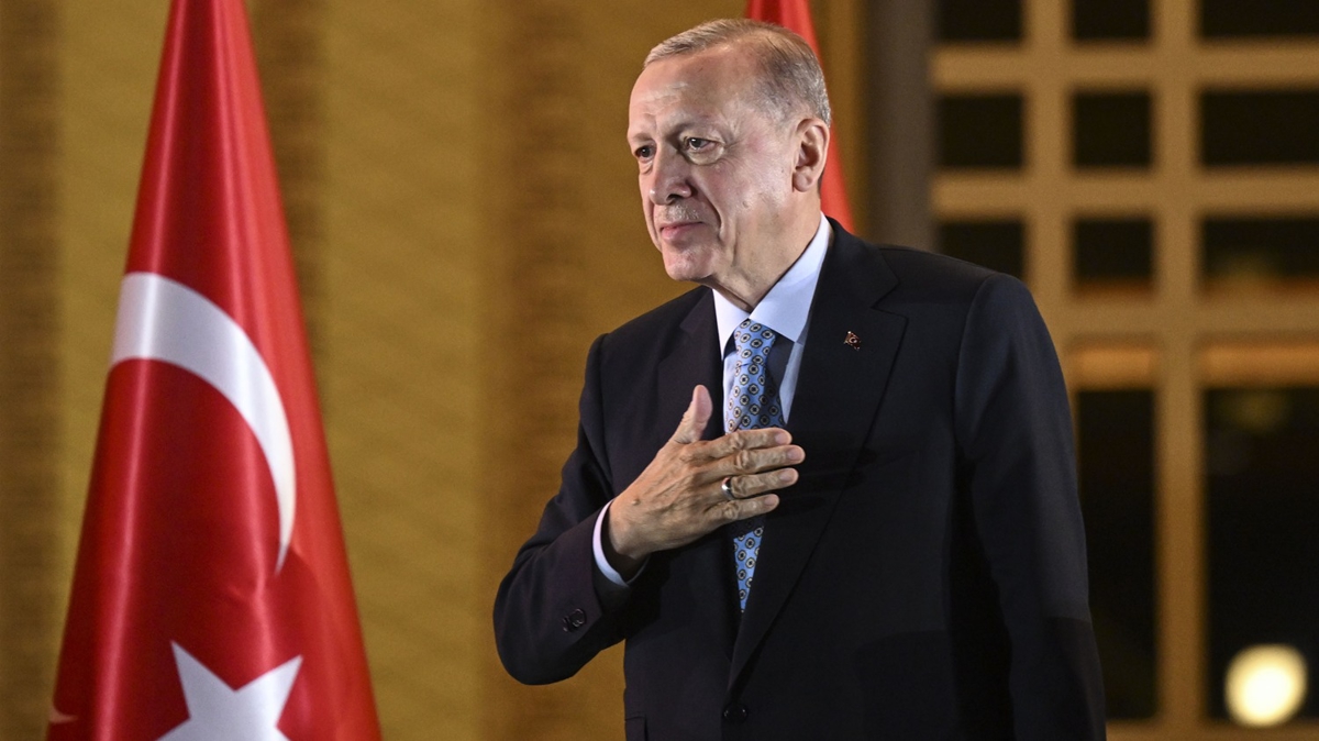 Filistinli esnaf, Cumhurbakan Erdoan'n zaferi kutlamak iin felafel datt