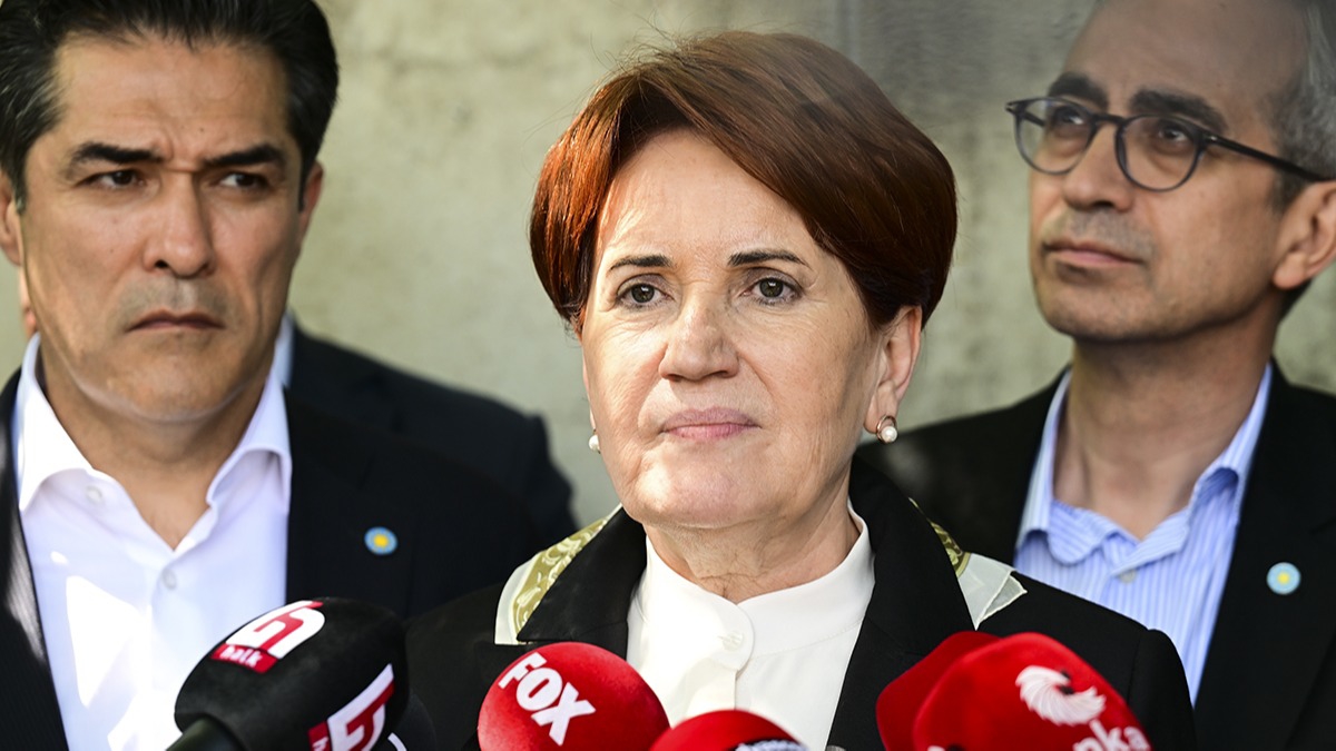 Y Parti'nin kurucu isminden Akener'e istifa ars