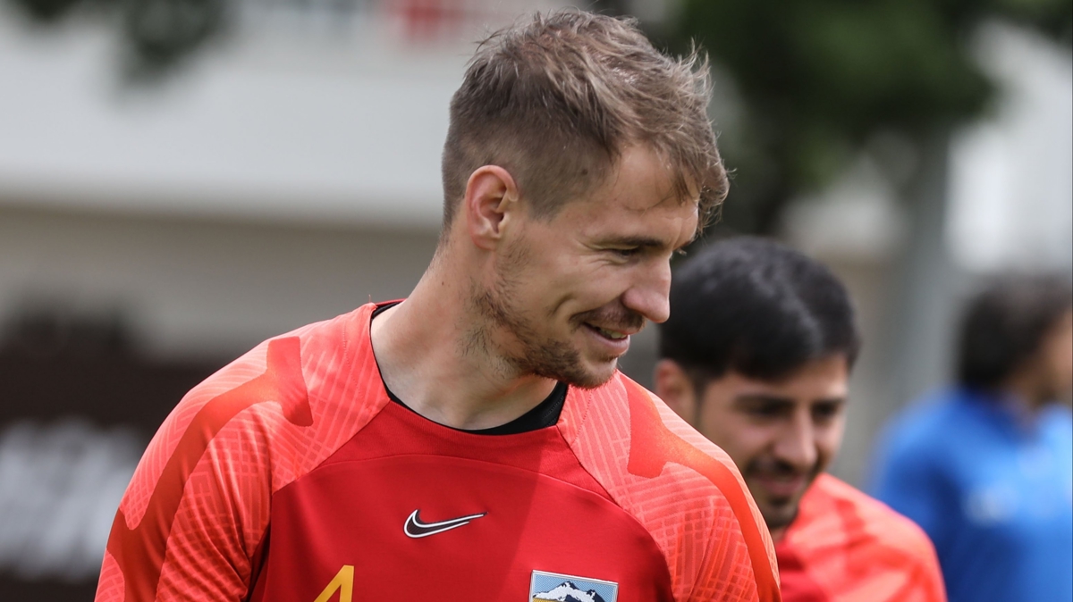 Kayserispor, Fatih Karagmrk mesaisini tamamlad