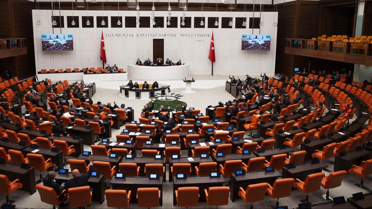 Seim sonras gzler Meclis'te: Sre nasl ileyecek?