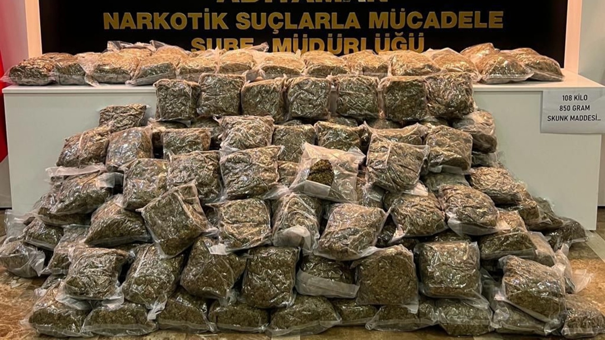 Adyaman'da zehir tacirlerine operasyon! Onlarca kilogram skunk ele geirildi 