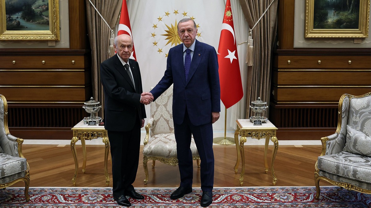 Kabine Toplants sonras Betepe'de kritik zirve! Cumhurbakan Erdoan, MHP lideri Baheli'yi kabul etti