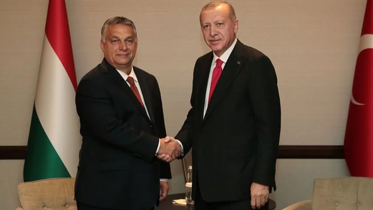 Macaristan Babakan Orban Bakan Erdoan' telefonla arayarak tebrik etti