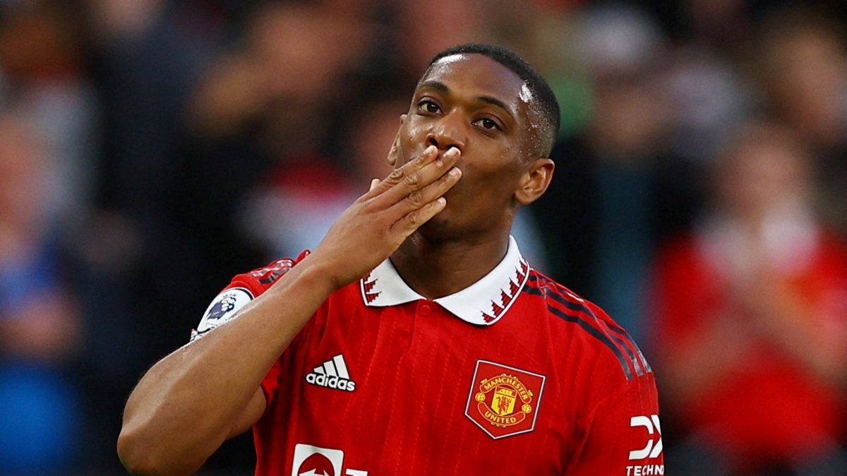 Martial'dan Manchester United'a kt haber