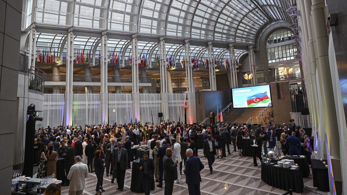 Washington'da Azerbaycan'n bamszlk gn kutland