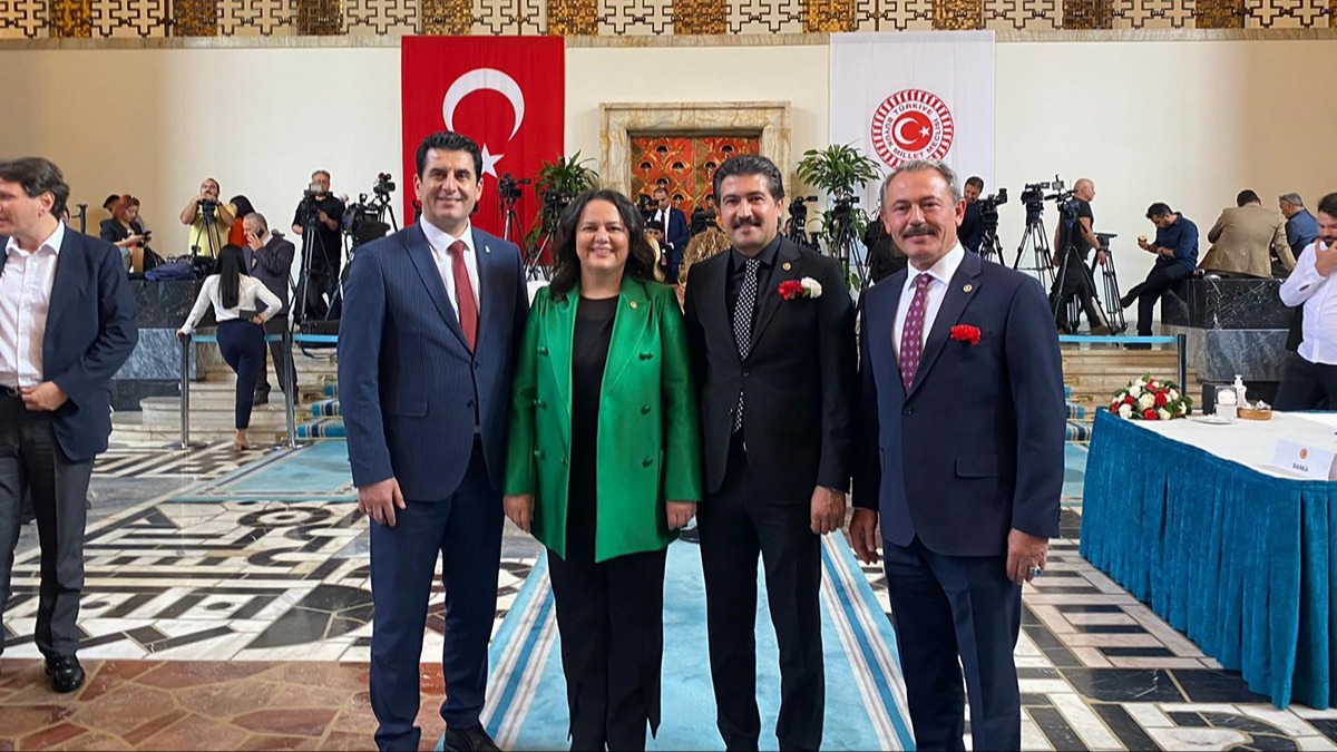 597 milletvekili TBMM'de kayt yaptrd