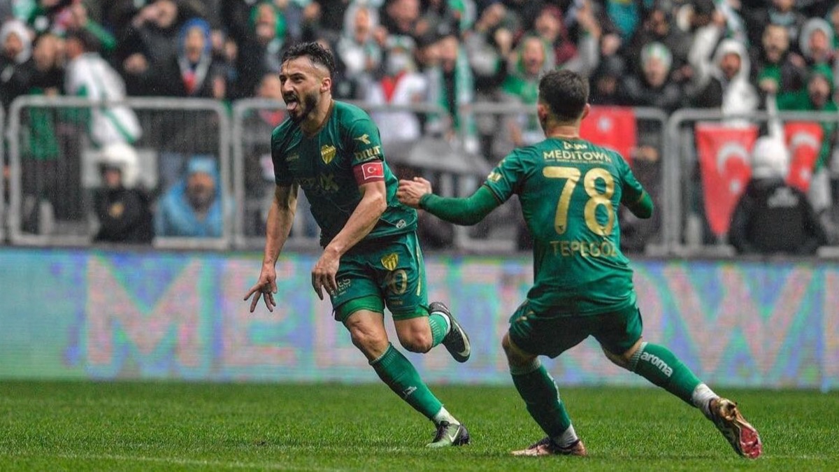 Bursaspor son  sezondur averaj sorununu dzeltemiyor