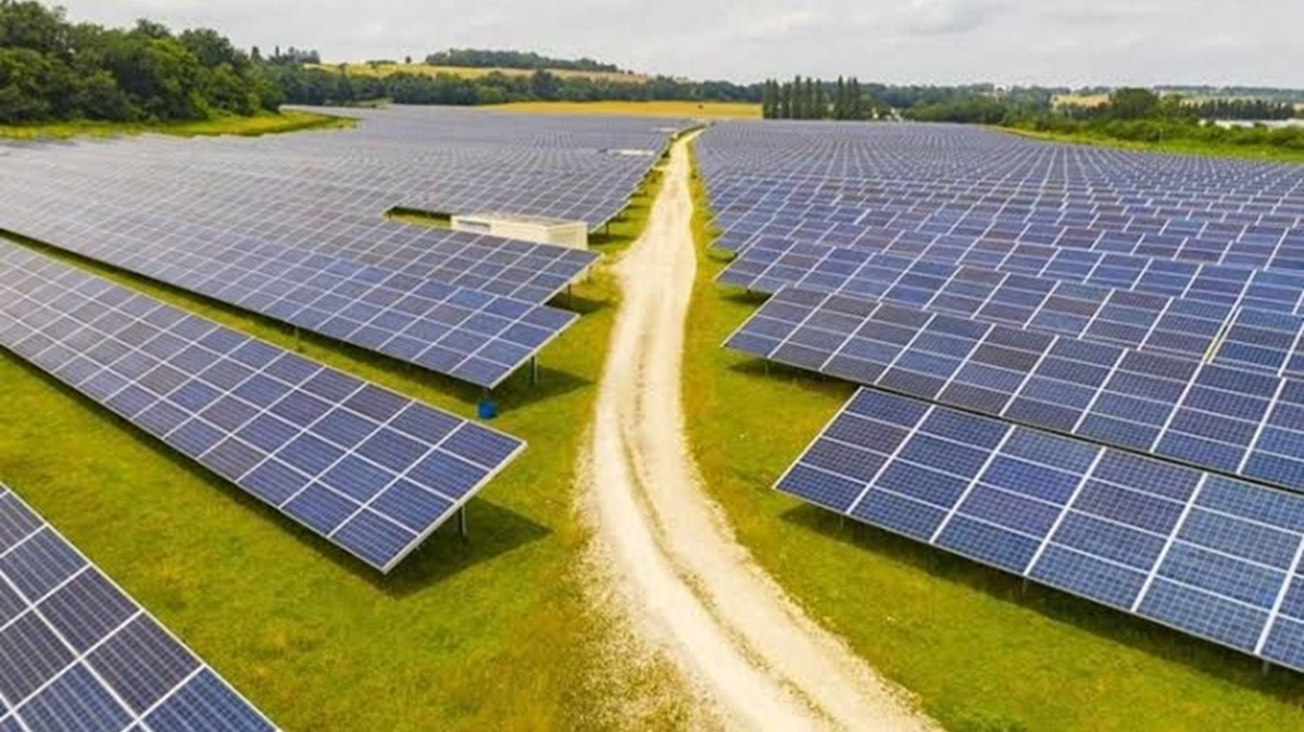 Yenilenebilir enerjinin temelleri Kilis'te atlyor