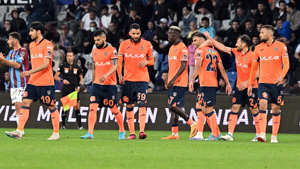 Ma� sonucu: Medipol Ba�ak�ehir 3-1 Trabzonspor