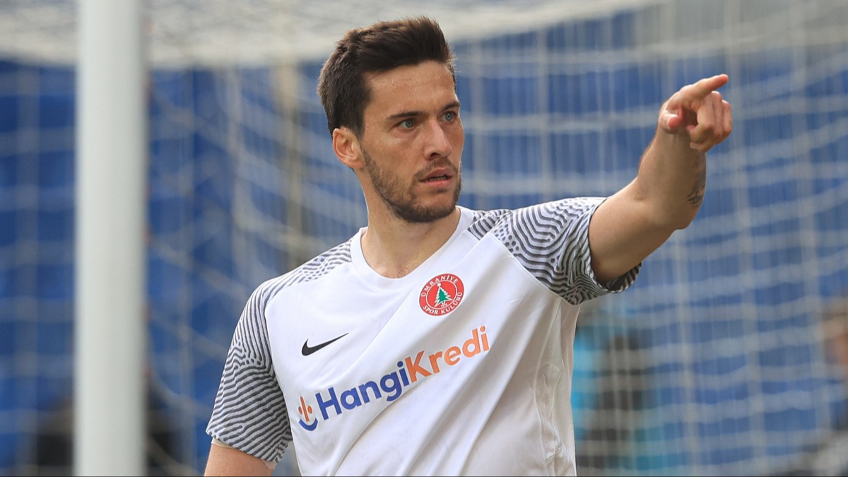 Teklif yapld! Fenerbahe'de Umut Nayir sesleri