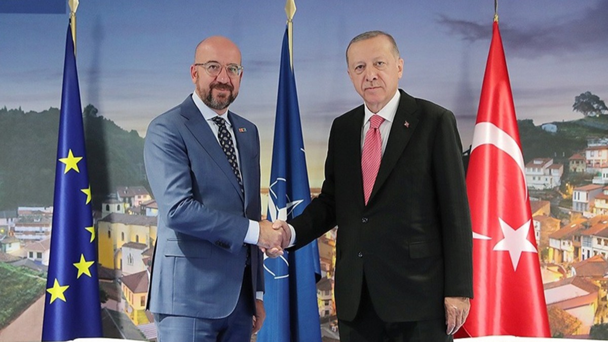 Cumhurbakan Erdoan, AB Konseyi Bakan Michel ile telefonda grt