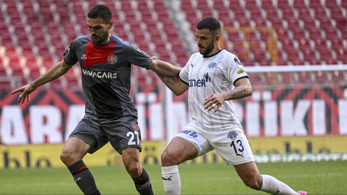 Fatih Karagmrk, Sper Lig'de en ok gol atlan ekip oldu