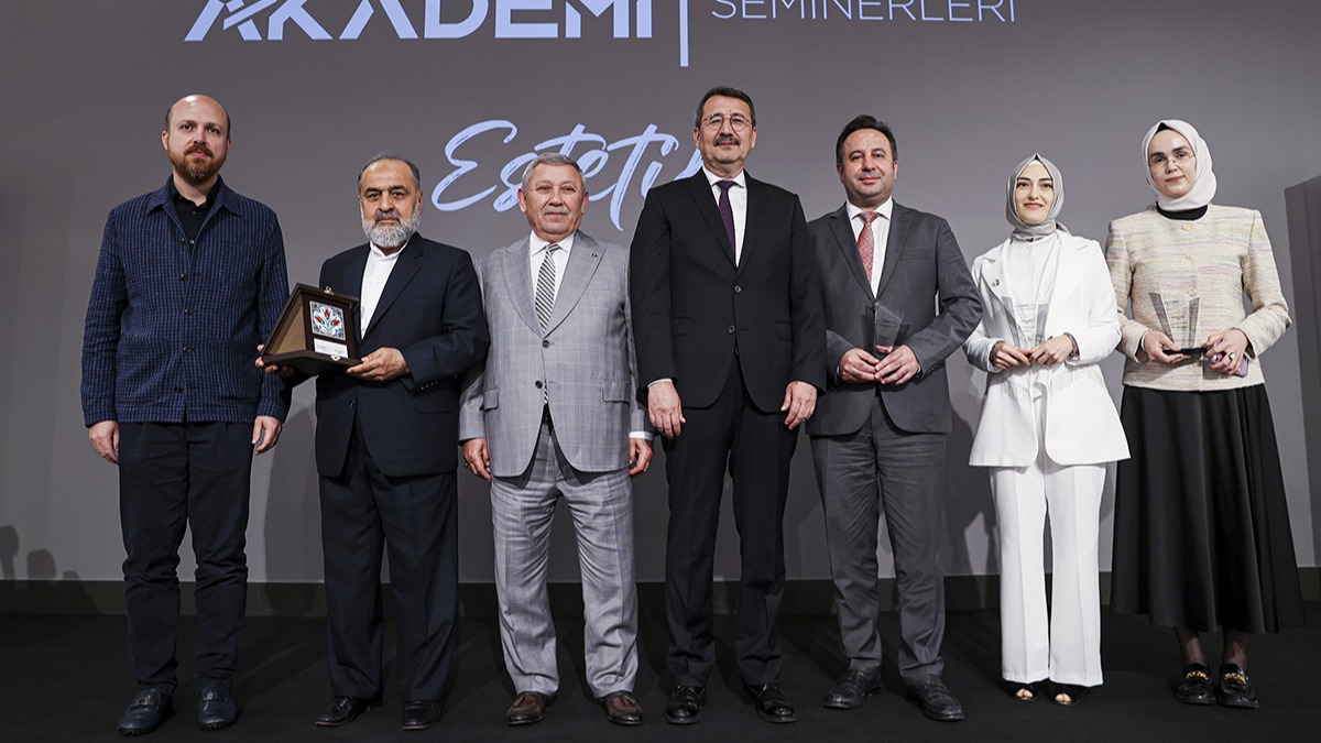 bn Haldun Akademi dlleri sahiplerini buldu