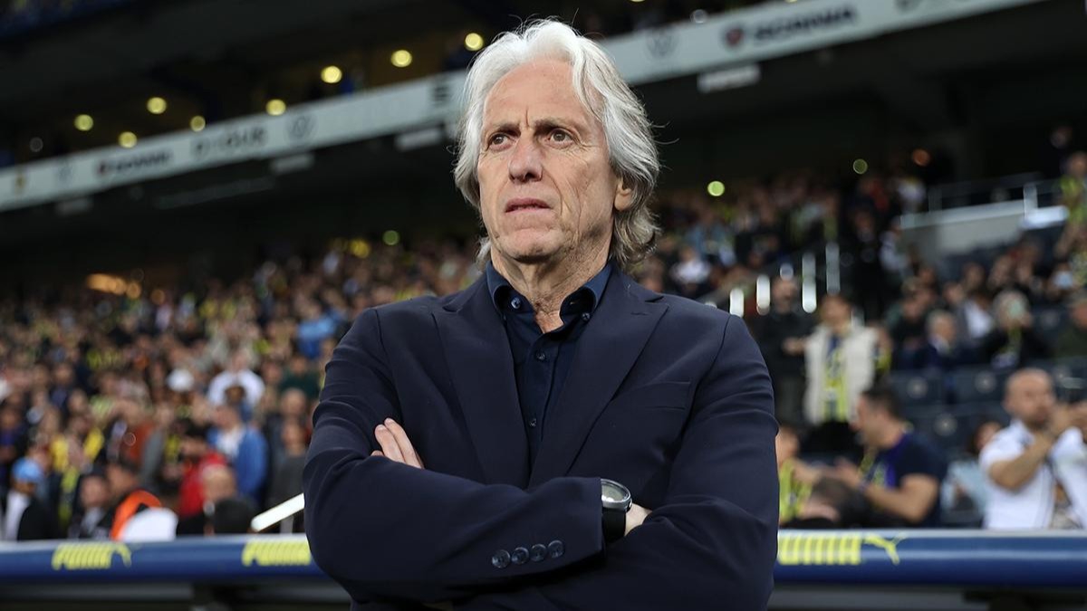 Fenerbahe, Jorge Jesus'un ayrln resmen aklad