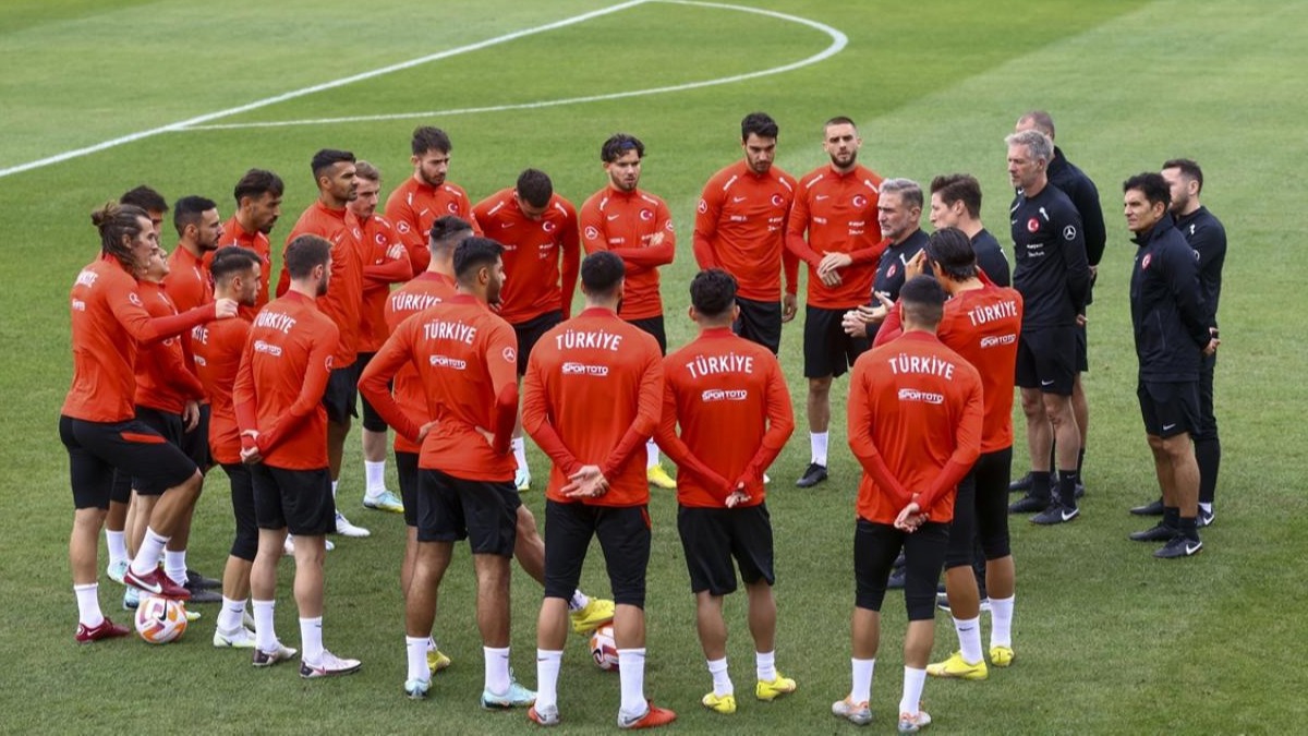 A Milli Takm'da Letonya mesaisi sryor