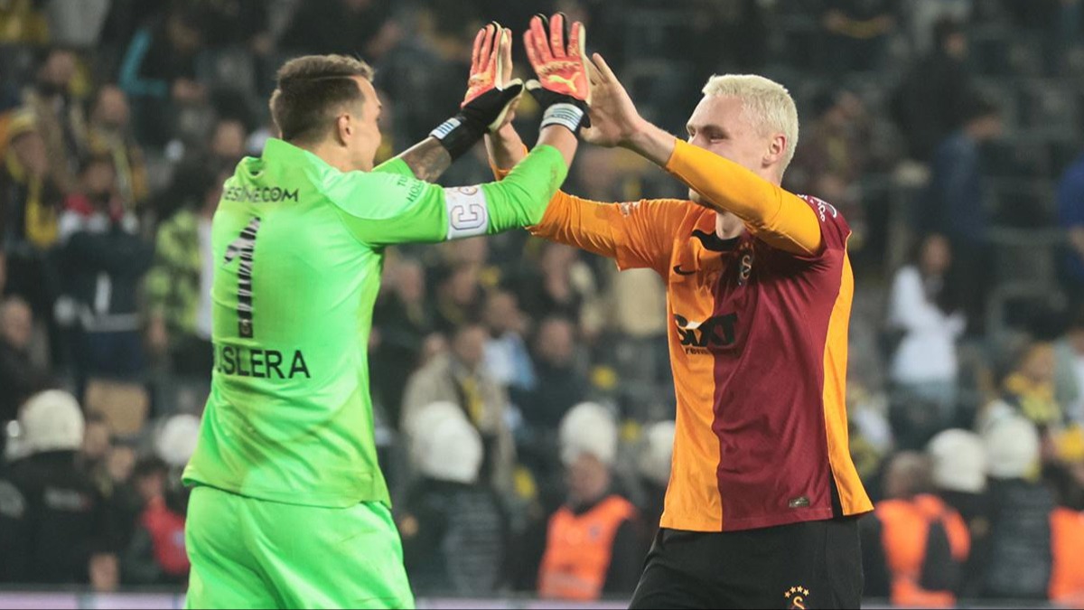 Fernando Muslera ve Victor Nelsson Sper Lig'e damga vurdu
