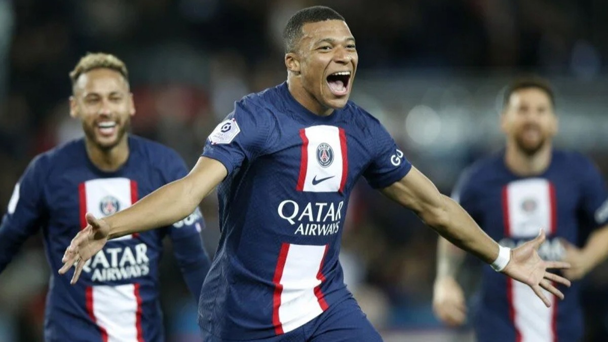 Kylian Mbappe'den Real Madrid aklamas