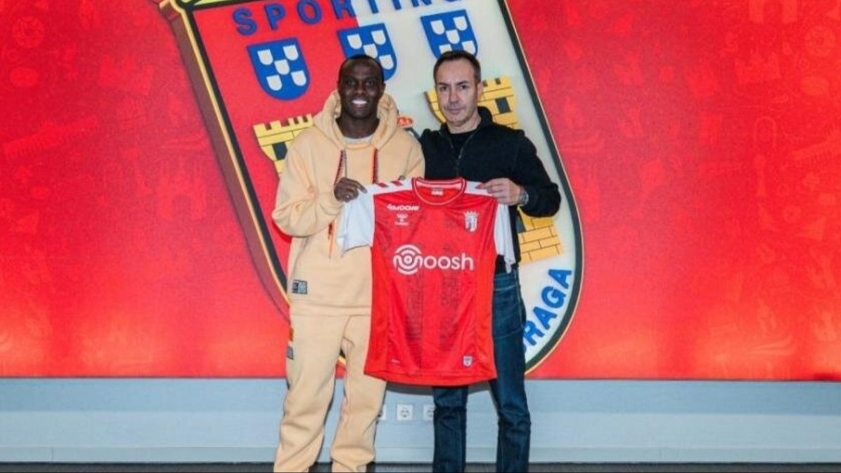 Bruma, resmen Braga'da