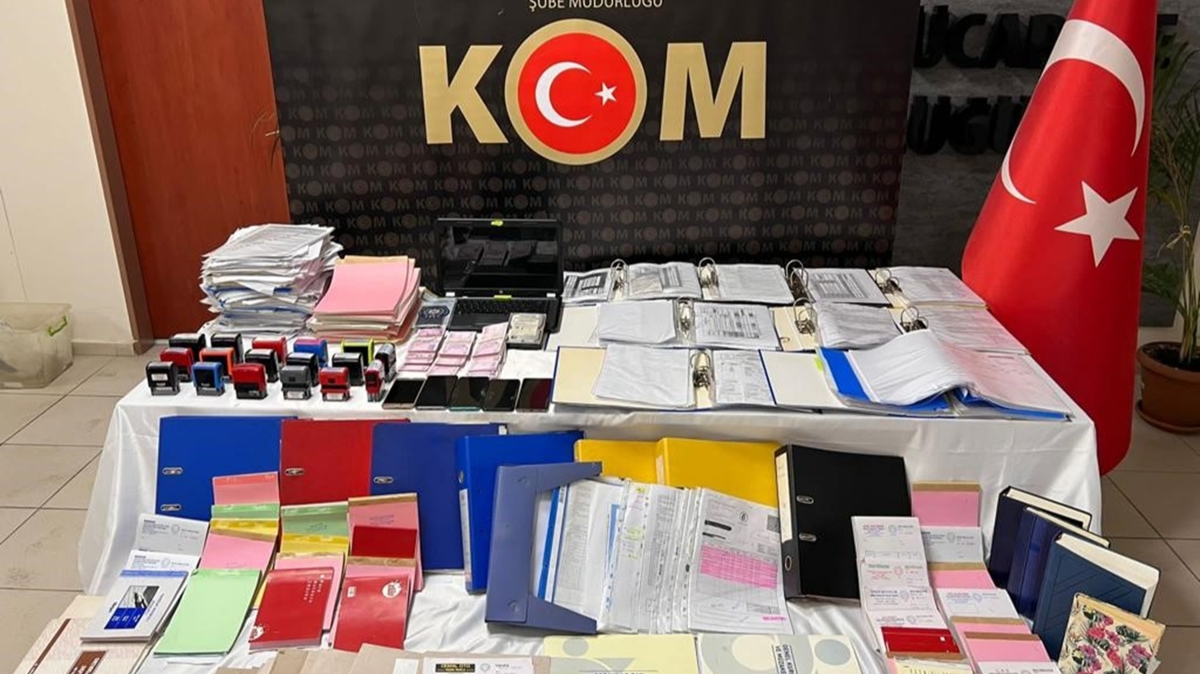 Yaklak 1 milyar liralk naylon fatura ele geirildi