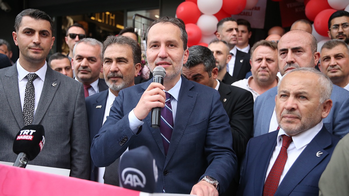 Erbakan'dan CHP açıklaması: Ne yaparsa yapsın yüzde 25'i geçemeyeceği ortaya çıktı