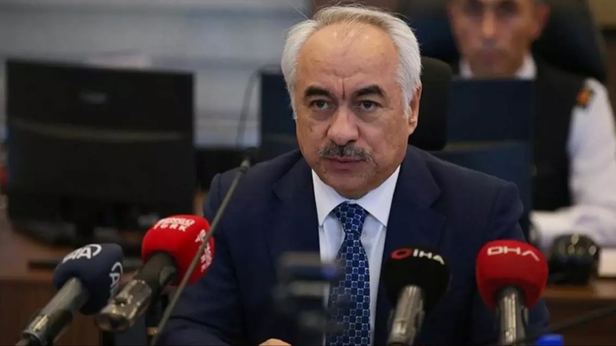 Sahil Gvenlik Komutanlndan Antkabir'e ziyaret