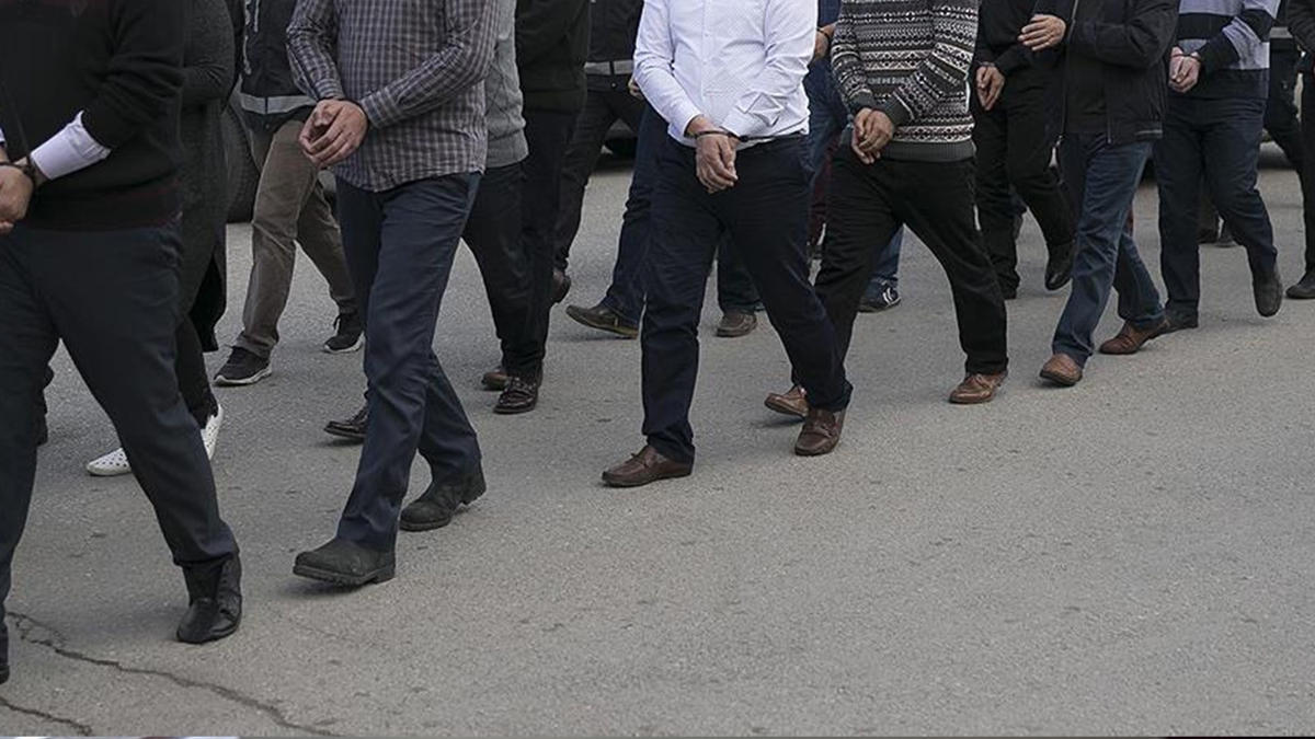 ''Dzenek Operasyonu''nda 270 pheli hakknda gzalt karar verildi