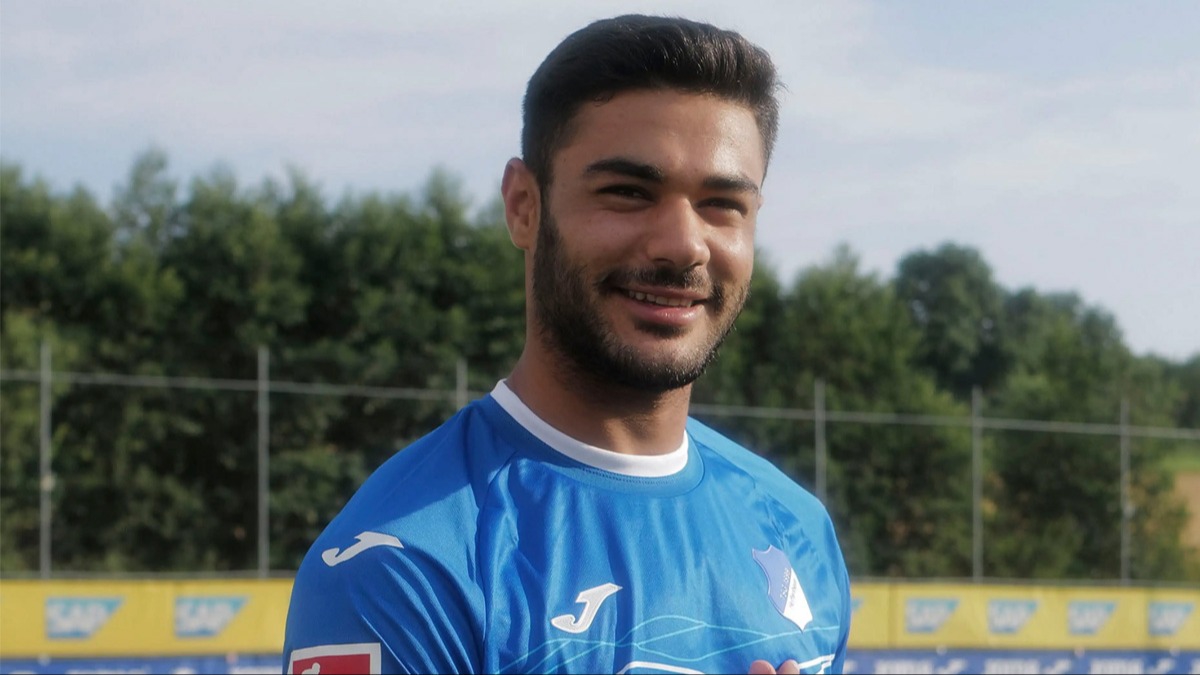 Galatasaray, Ozan Kabak' istiyor