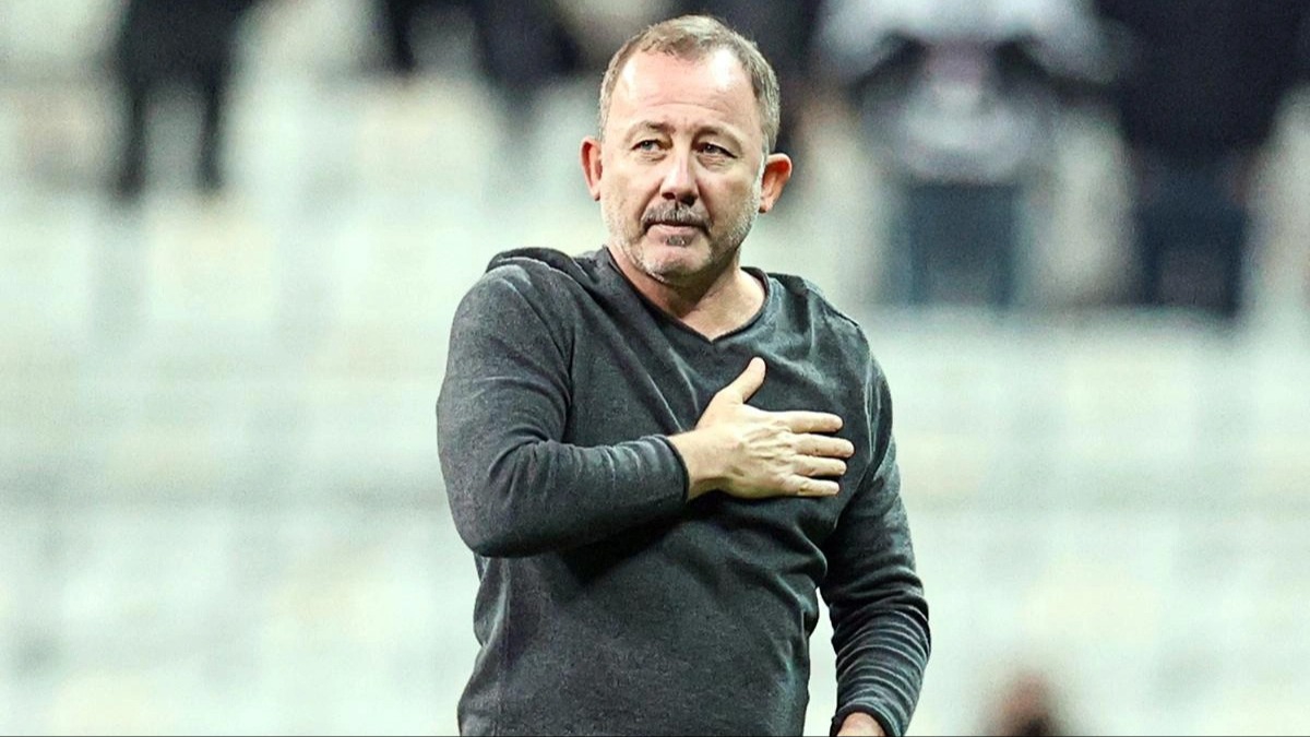 Sergen Yaln ile gren Nefti Bak iin srpriz gelime