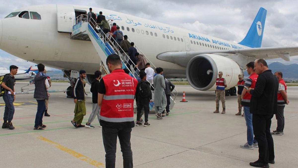 Afganistan uyruklu 229 dzensiz gmen snr d edildi