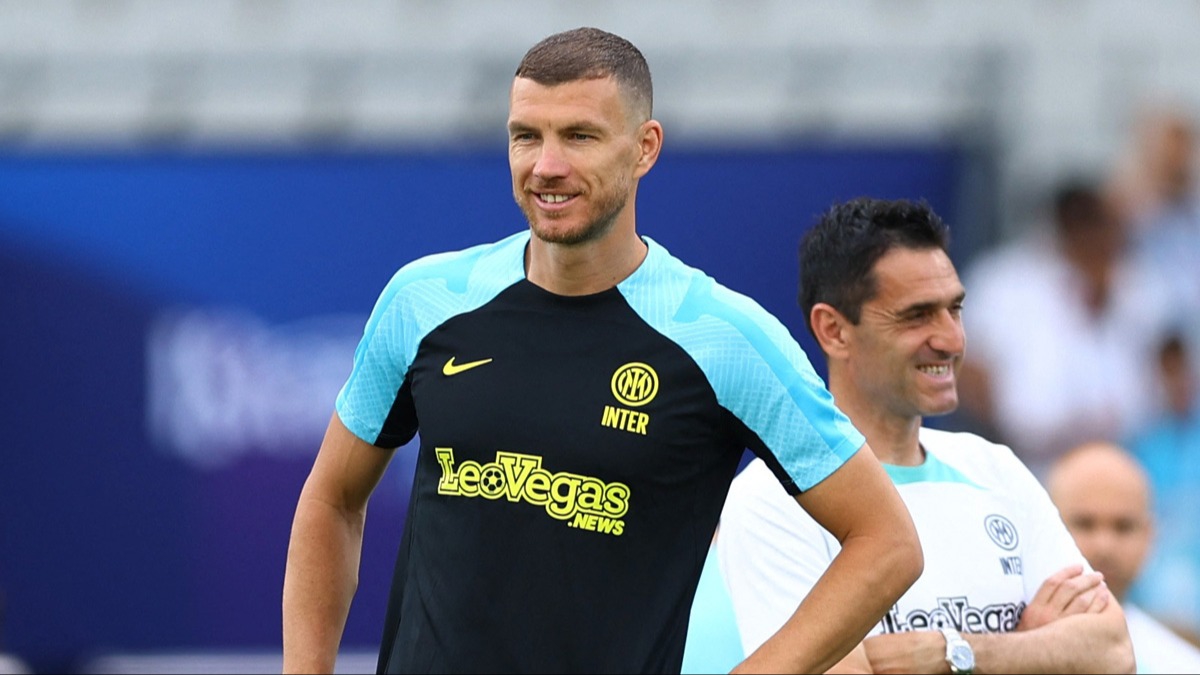 Edin Dzeko, Fenerbahe iin stanbul'a geldi