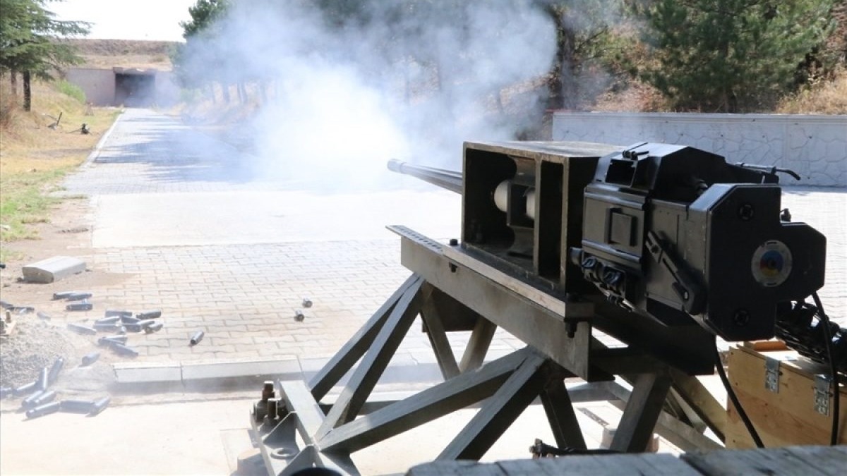 Yurt dna bamllk ortadan kaldrld: Yzde 100 yerli retildi