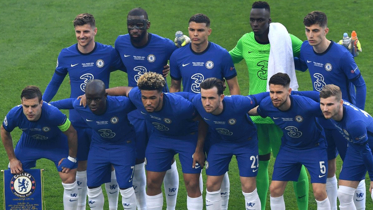Chelsea'de yaprak dkm yaanyor