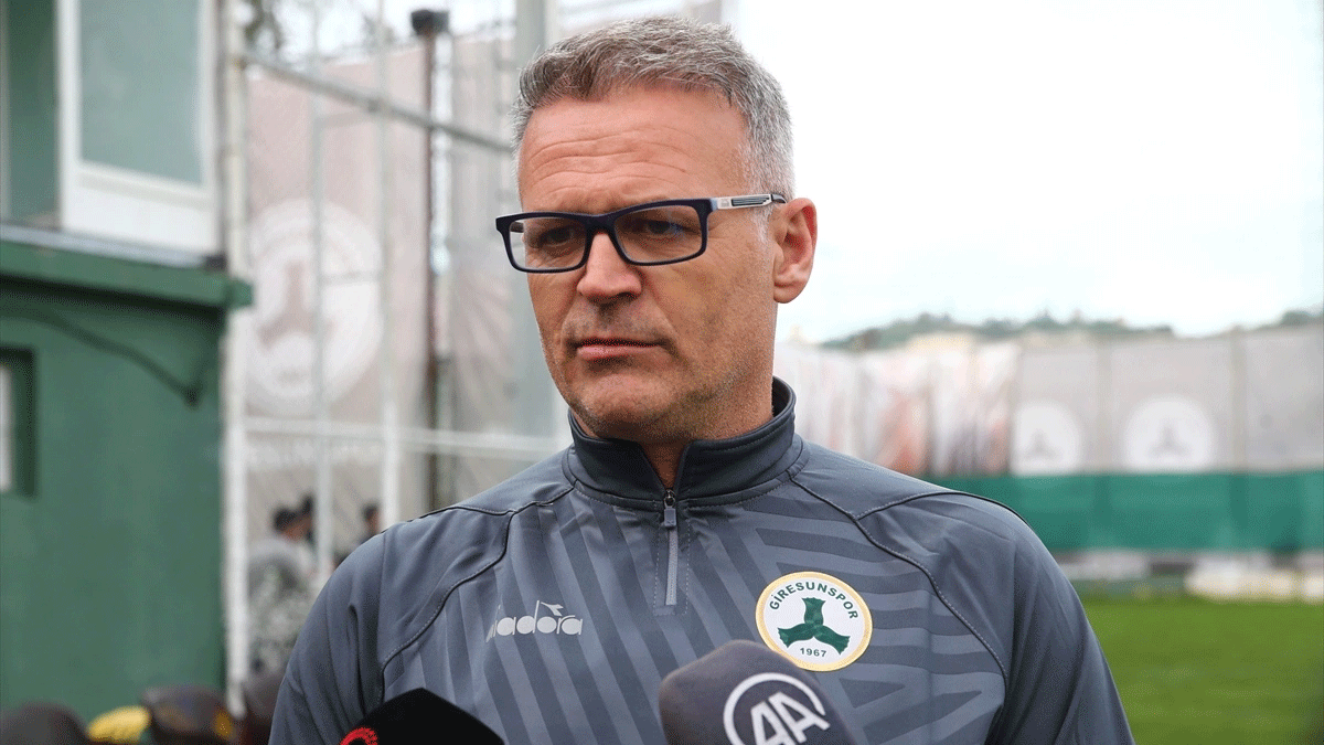 Giresunspor'da erken ayrlk! Teknik direktr rfan Buz ile yollar ayrld