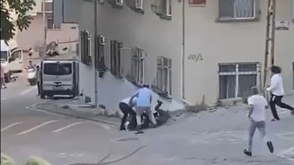 Kadna iddet uygulayan kiiyi durdurmak isterken canndan oldu