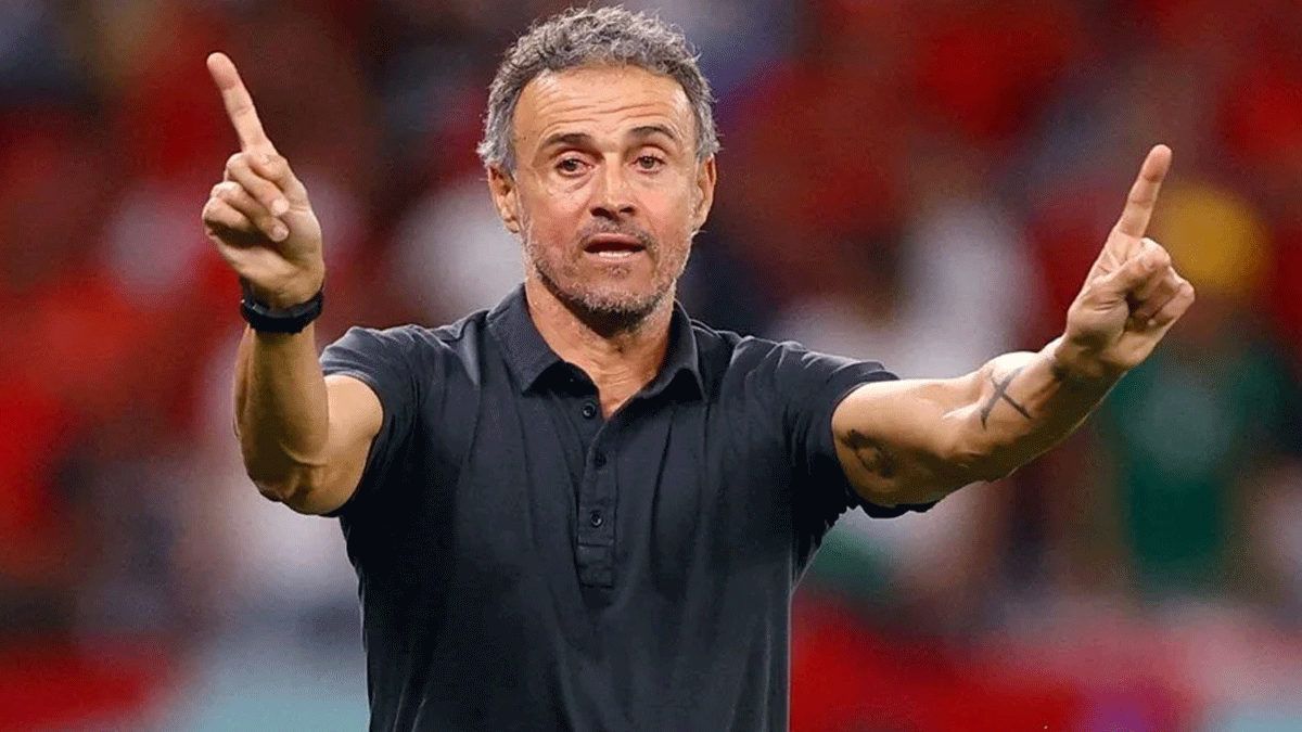 PSG, Luis Enrique ile szleme imzalayacak